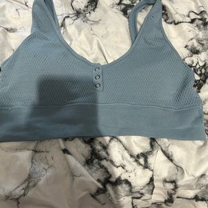 Cute top/bra just too little